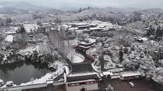 鹰潭龙虎山大上清宫雪景