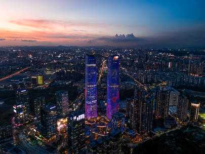 深圳龙岗星河双子塔航拍 城市夜景 黄昏
