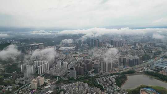 深圳龙岗区龙华区平流雾云海