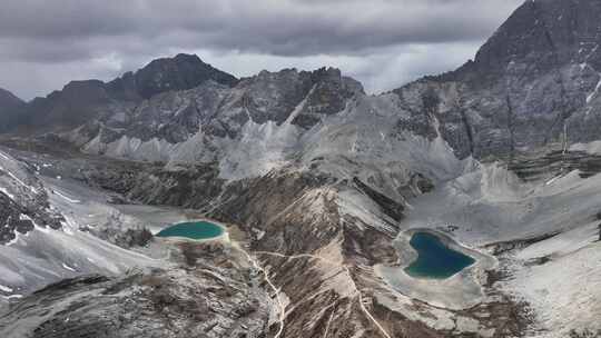 航拍稻城亚丁雪山冰川湖泊合集