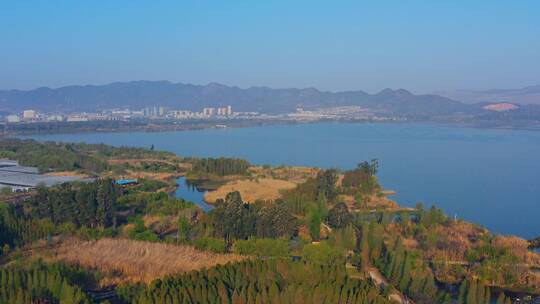 清晨时的南滇池国家湿地公园航拍