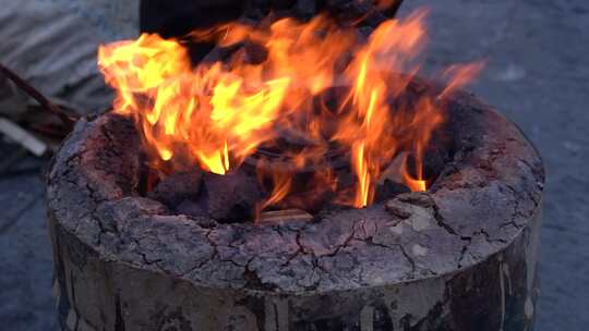 自然火焰燃烧碳燃烧实拍视频视频素材模板下载