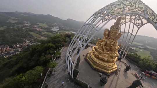 穿越机航拍深圳大华兴寺