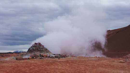 火山丘，热，火山土，烟