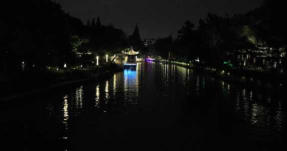 江南水乡河道沿河古建灯光夜景 苏州枫桥