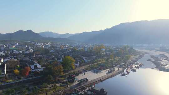 航拍安徽宣城泾县桃花潭风景区老街村庄