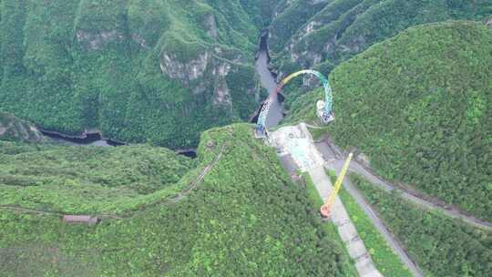 4K自然山峰喀斯特地貌山峰河流航拍视频