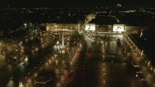 巴黎晚上的协和广场