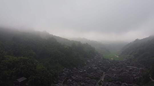 航拍贵州日出肇兴侗寨侗族村落山水大气夜色