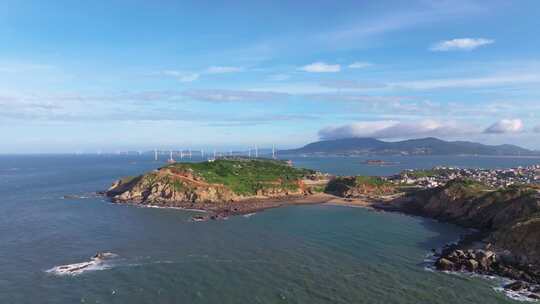 航拍平潭北部湾海上风电场夕阳火烧云鱼排