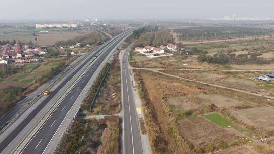 高速公路乡村田野航拍全景