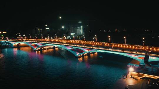 城市航拍广西桂林解放大桥航拍夜景