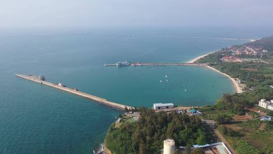 广西北海涠洲岛岛屿港口自然风光航拍