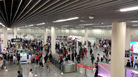 上海地铁站换乘人流延时视频