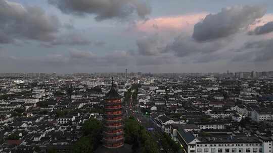 江南姑苏地标报恩寺北寺塔（航拍运镜）