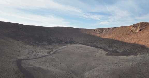 内蒙古马蹄山火山口航拍