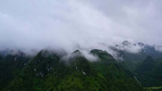 航拍雨后群山云雾缭绕山峦叠嶂山脉山川