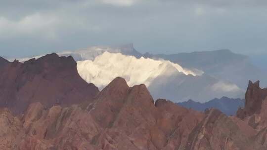 天山神秘大峡谷