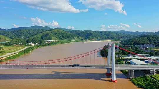 航拍横州大桥 城市大景