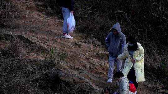 登山的人