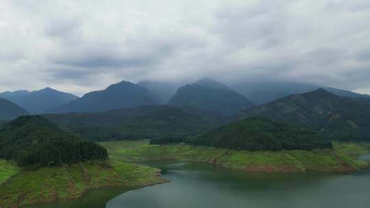 雅女湖 绿水青山 风景 山水 山河 壮丽