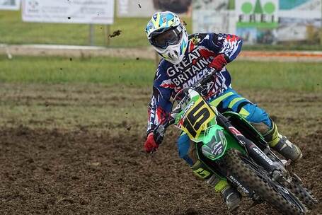 云南争锋 激情 山林 决战 勇气 斗志