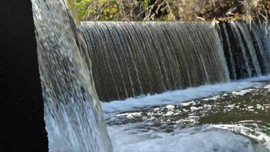 自然山水，上中河流，溪流瀑布