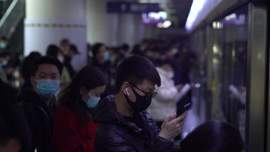 北京地铁人流上车特写视频素材模板下载