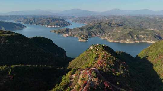 洛阳荆紫仙山红叶