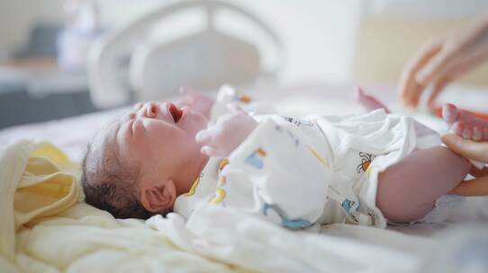 婴儿新生儿医院新生命