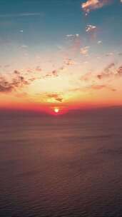 海上日落晚霞夕阳竖屏航拍延时