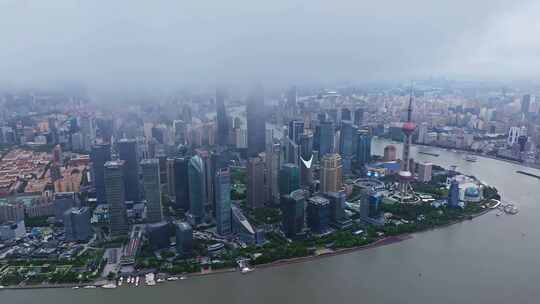 上海台风暴风雨来临前黑云压城航拍