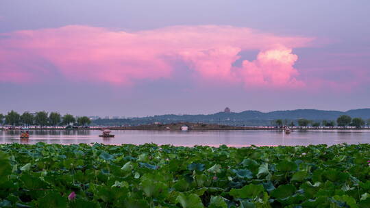 杭州西湖白堤日转夜延时摄影