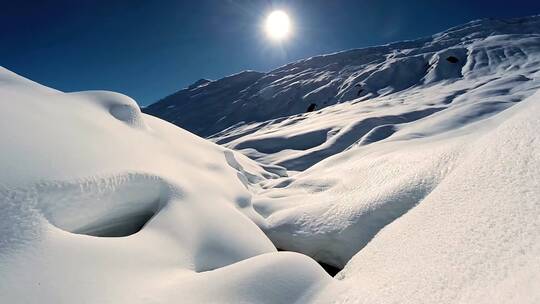 4K登峰登山高山雪山攀登冬季滑雪