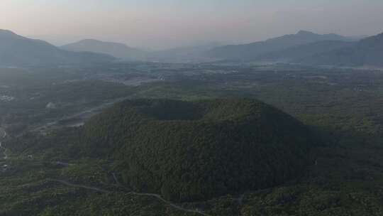 云南腾冲火山地热国家地质公园小团山