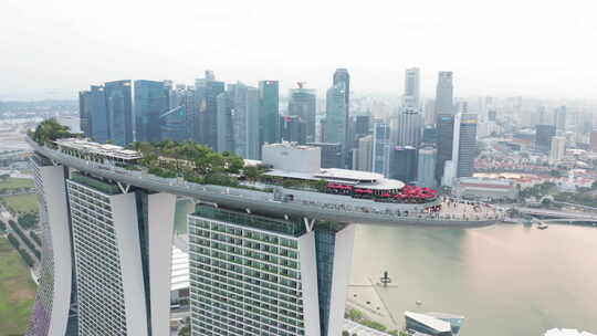 震撼航拍新加坡金沙酒店近景，帆船酒店