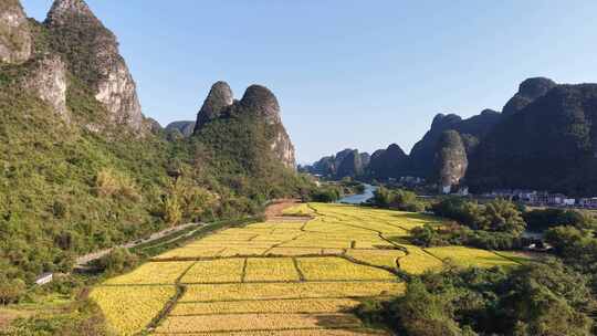 桂林阳朔十里画廊桂林山水风光航拍