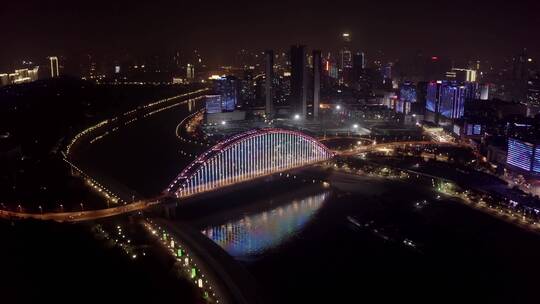 武汉晴川桥夜景片段7低空近景推近俯拍