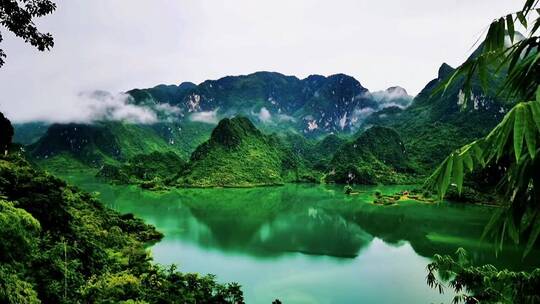 山水，总要和心爱人去吹吹晚风，日落归山海