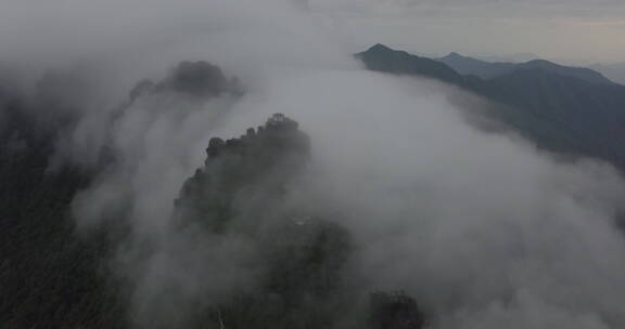 贵州梵净山云雾