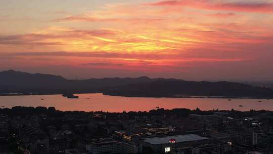 浙江杭州西湖落日晚霞夕阳西下航拍