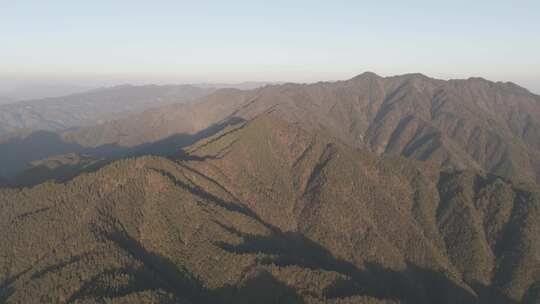 秋天午后航拍安徽省黄山市璜尖岭风景