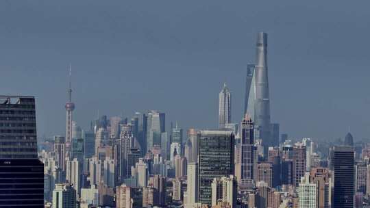 长焦航拍陆家嘴上海中心大厦