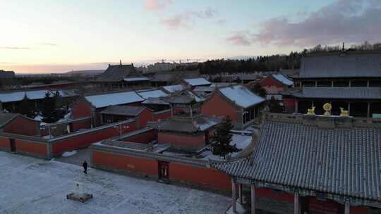 雪后古建筑群俯瞰景象