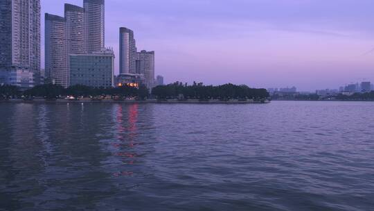 广州珠江洲头咀江景豪宅与夕阳晚霞唯美风光视频素材模板下载