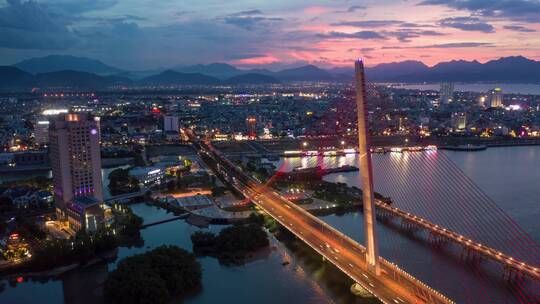 夜晚跨河大桥延时