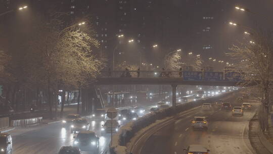 城市夜晚雪景 冬天雪景夜晚