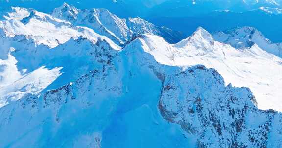 航拍四川阿坝黑水县达古冰川雪山风景