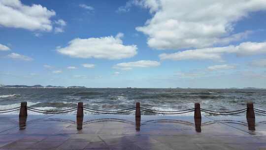 烟台海边风浪