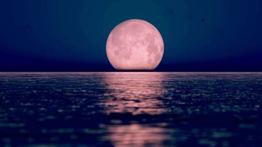 海平面月亮缓慢升起